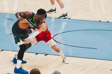 费耶诺德发布备战花絮，清晨完成体检，NBA季后赛任务艰巨，阵容厚度经受考验(nba季后赛回放)-kaiyun网页版